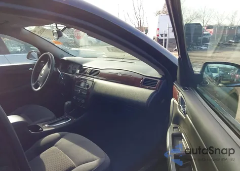 2010 Chevrolet Impala Ls z USA, uszkodzony, nr VIN 2G1WA5EK1A1101304